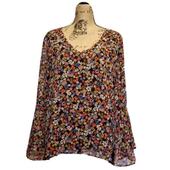 Anthropologie Tops - Violet + Claire Anthropologie Floral Blouse XL